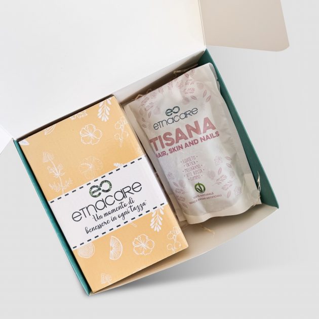 box regalo hair skin and nails - immagine 2